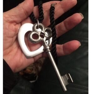 SEAGULL Pewter Pendant Cord Statement Necklace